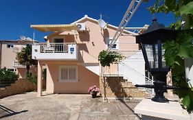 Apartments Skarpa 1601
